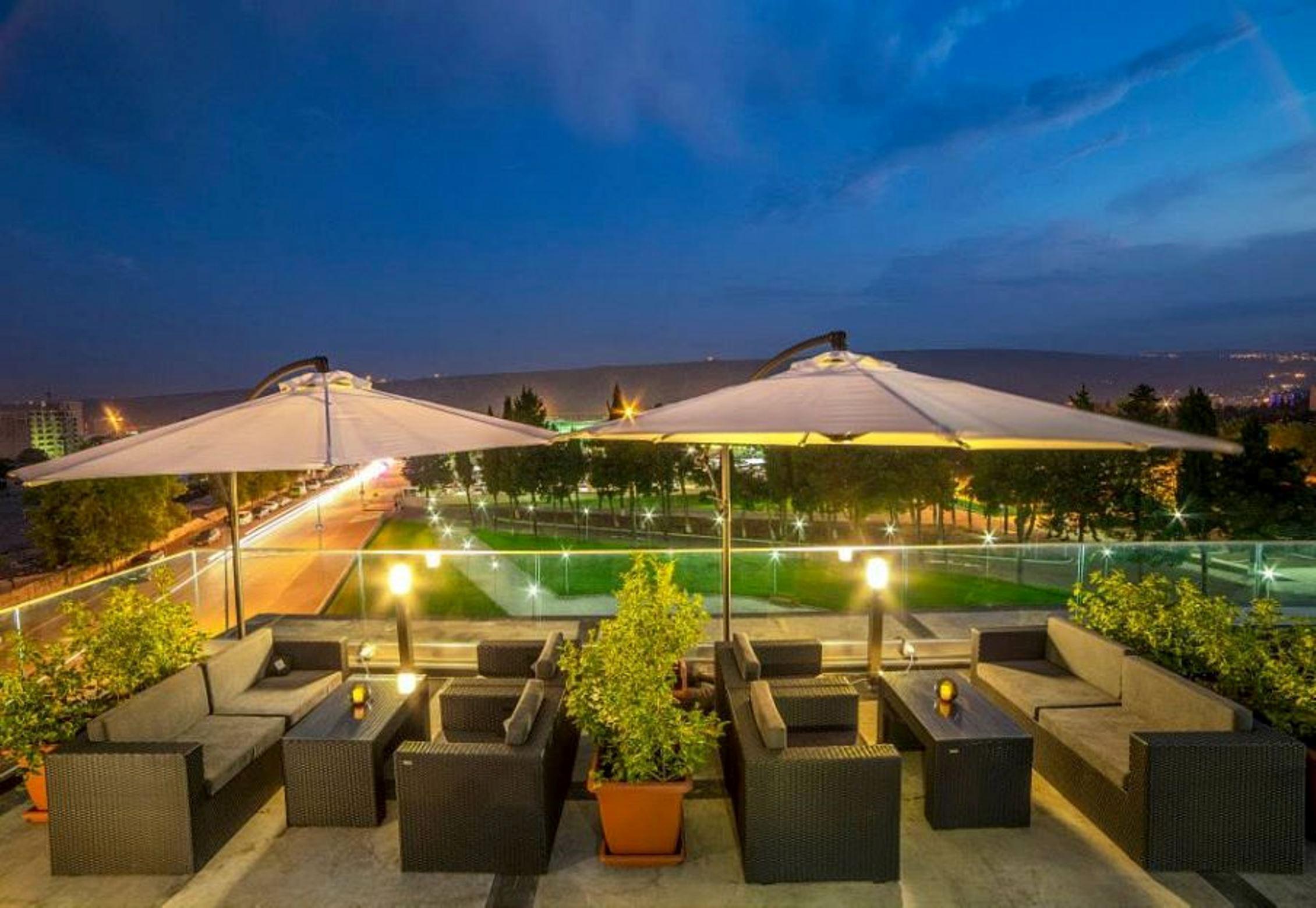 Iveria Inn Hotel Tbilisi Exterior foto